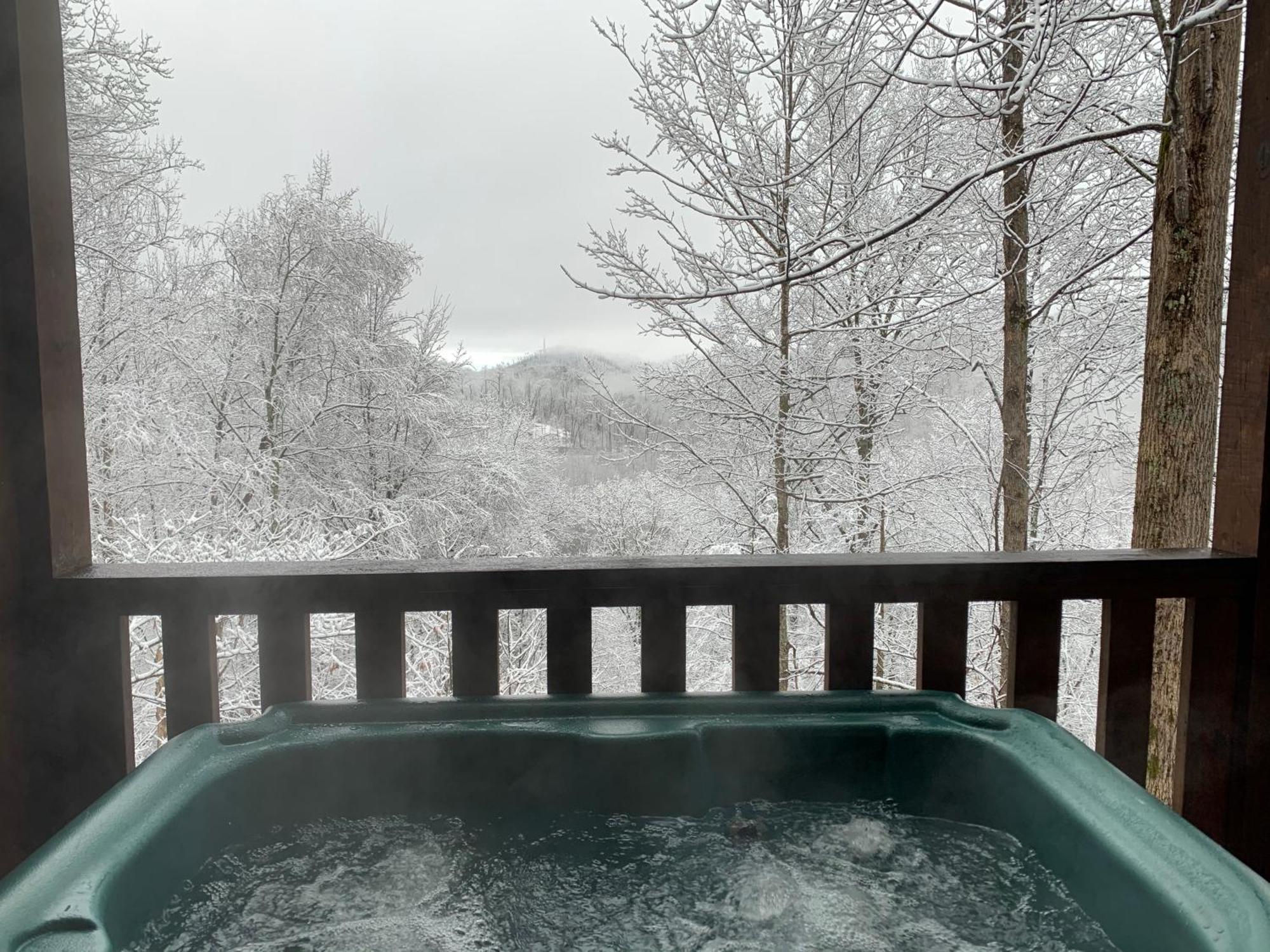 Black Bear Cove Gatlinburg Luaran gambar